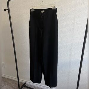 Aritzia - Wilfred Black Women's Trousers